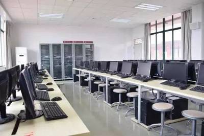 廣州華商職業(yè)學(xué)院信息工程學(xué)院網(wǎng)絡(luò)設(shè)備銷售專業(yè)介紹